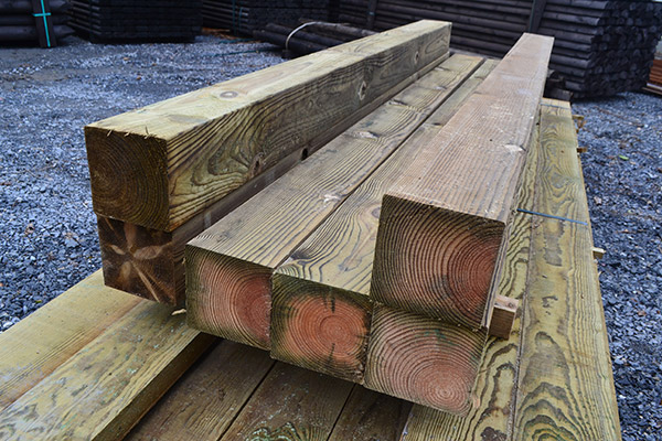 Poteau bois carré sel vert classe 4