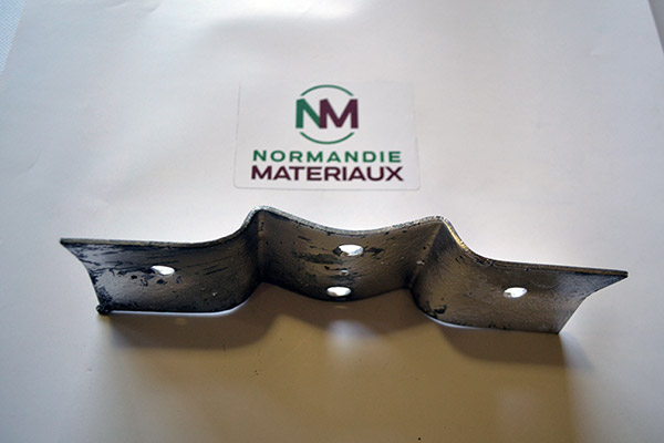 Connecteur intermédiaire galva pour poteau rond